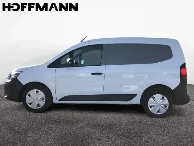 Gebraucht Nissan Townstar Acenta 131 PS (96 kW) 2022 Mineral white (s) Van