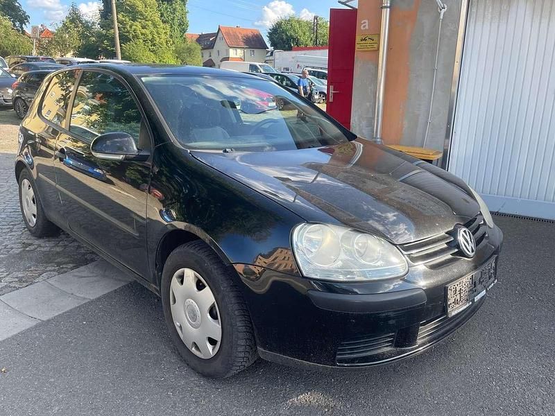 Gebraucht VW Golf IV Trendline 75 PS (55 kW) 2004 Schwarz Kleinwagen