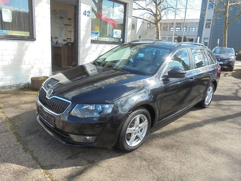 Second-hand Skoda Octavia Elegance 150 CP (110 kW) 2013 Negru Berlinǎ