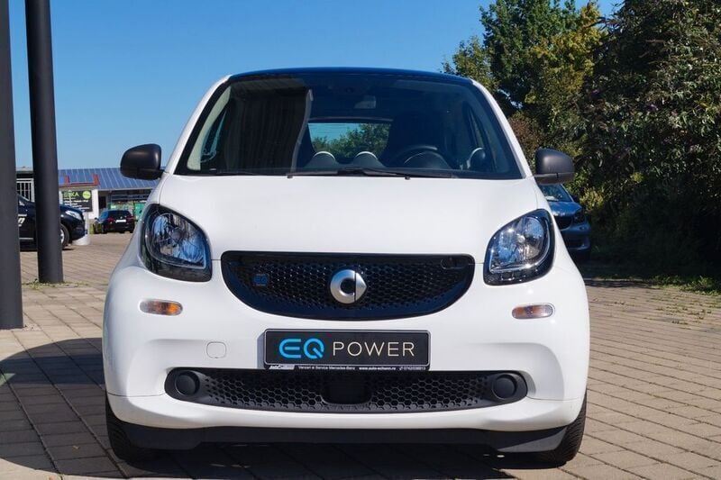 Gebraucht Smart ForTwo Electric Drive 60 kW (82 PS) 2020 Tridionsicherheitszelle weiss Coupé