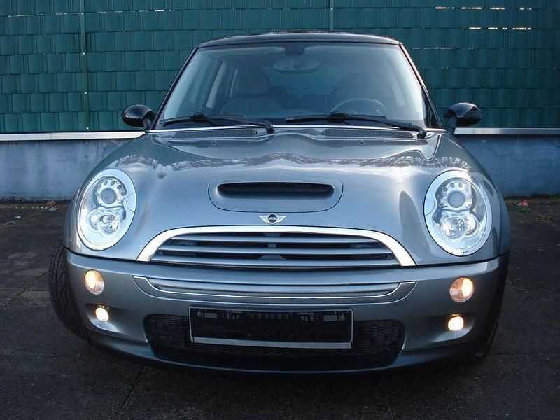 Silber Gebraucht 2005 Mini Cooper S Kleinwagen | 7.950 € (Guter Preis) - Bild 1/4