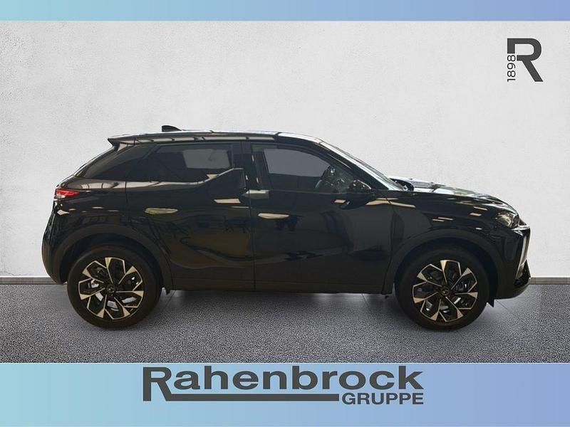 Neu DS Automobiles DS3 145 PS (106 kW) 2026 Perlanera schwarz (metallic) SUV