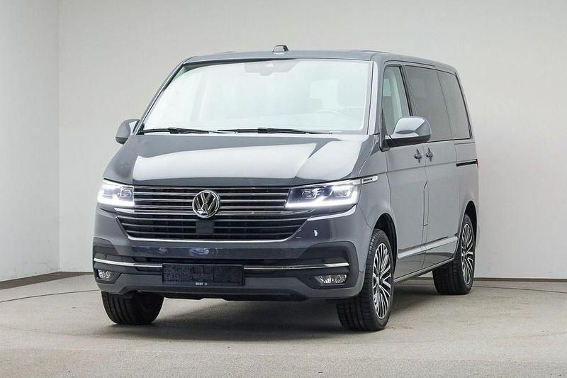 Gebraucht VW Multivan Comfortline 150 PS (110 kW) 2022 Pure grey Van
