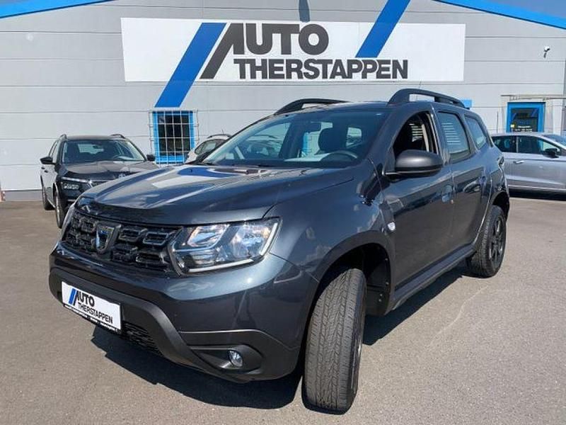 Grau (metallic) Gebraucht 2020 Dacia Duster Expression SUV | 14.790 € (Fairer Preis) - Bild 1/4