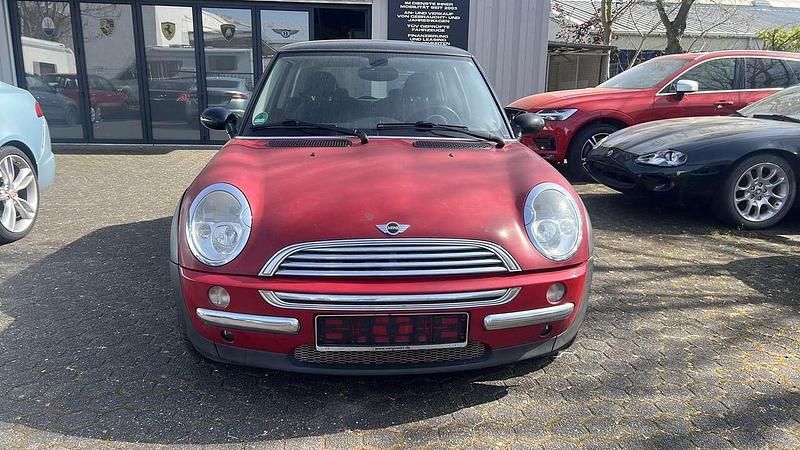 Chili red Gebraucht 2004 Mini Cooper Kleinwagen | 790 € - Bild 1/4