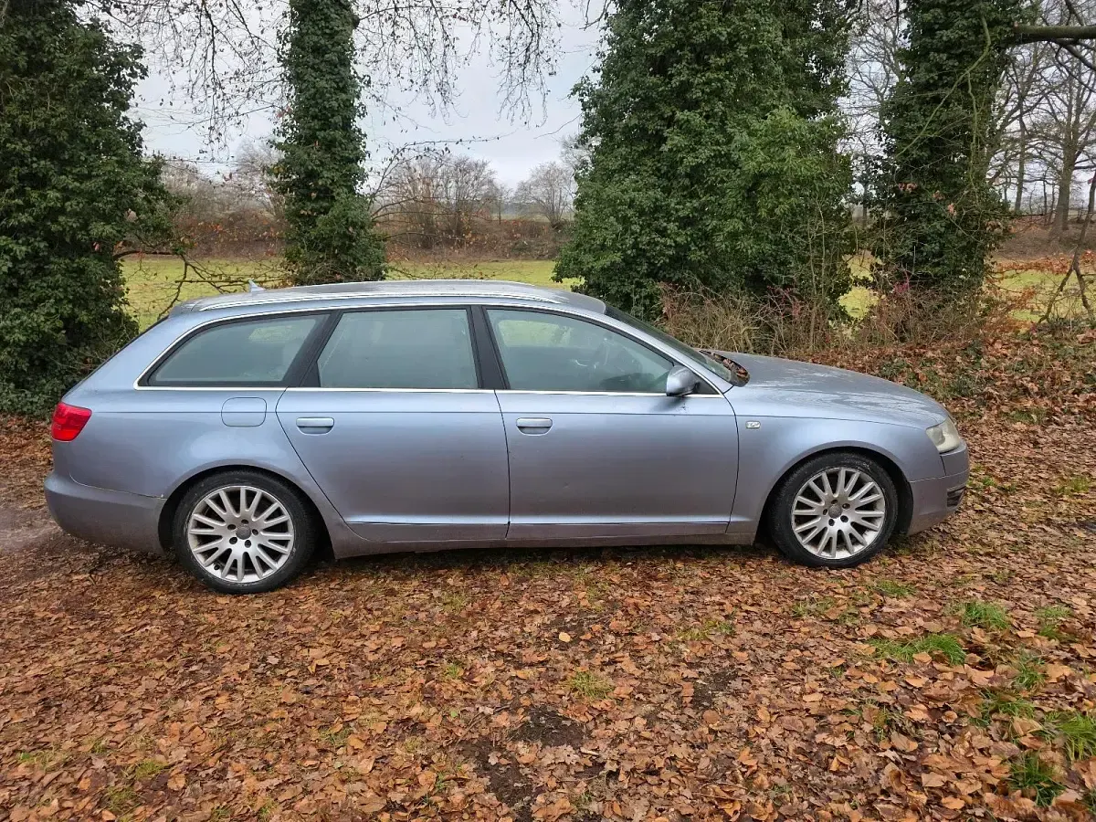 Gebraucht Audi A6 225 PS (165 kW) 2005 Grau Kombi