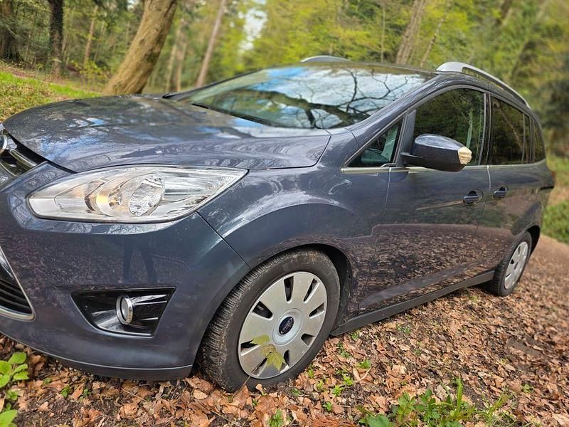 Gebraucht Ford Grand C-Max Titanium 105 PS (77 kW) 2011 Grau Van / Kleinbus