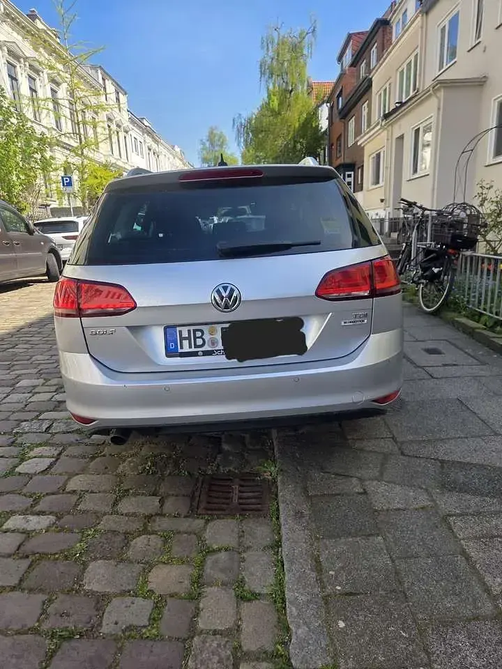 Gebraucht VW Golf VII Comfortline 150 PS (110 kW) 2016 Grau Kombi