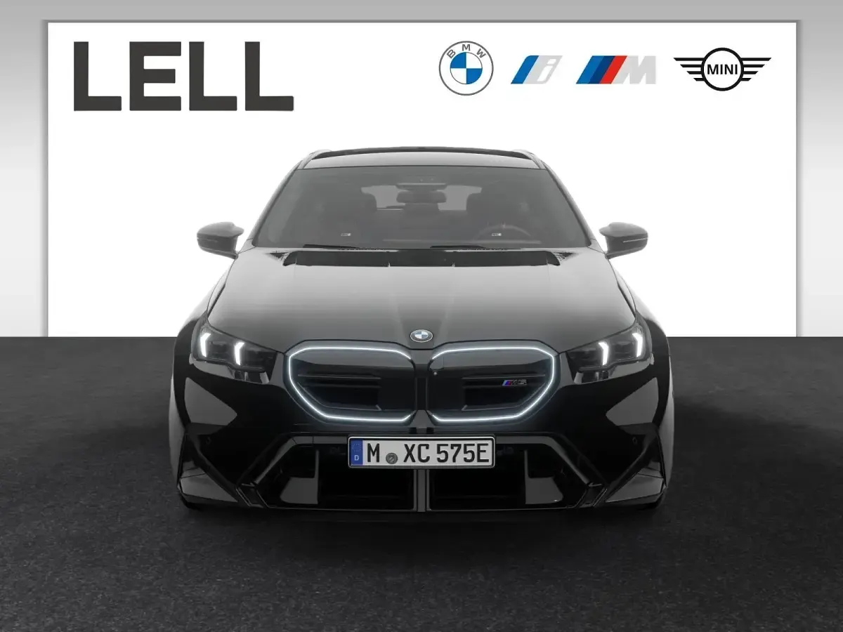 Neu BMW M5 Shadowline 727 PS (534 kW) 2026 Schwarz Kombi