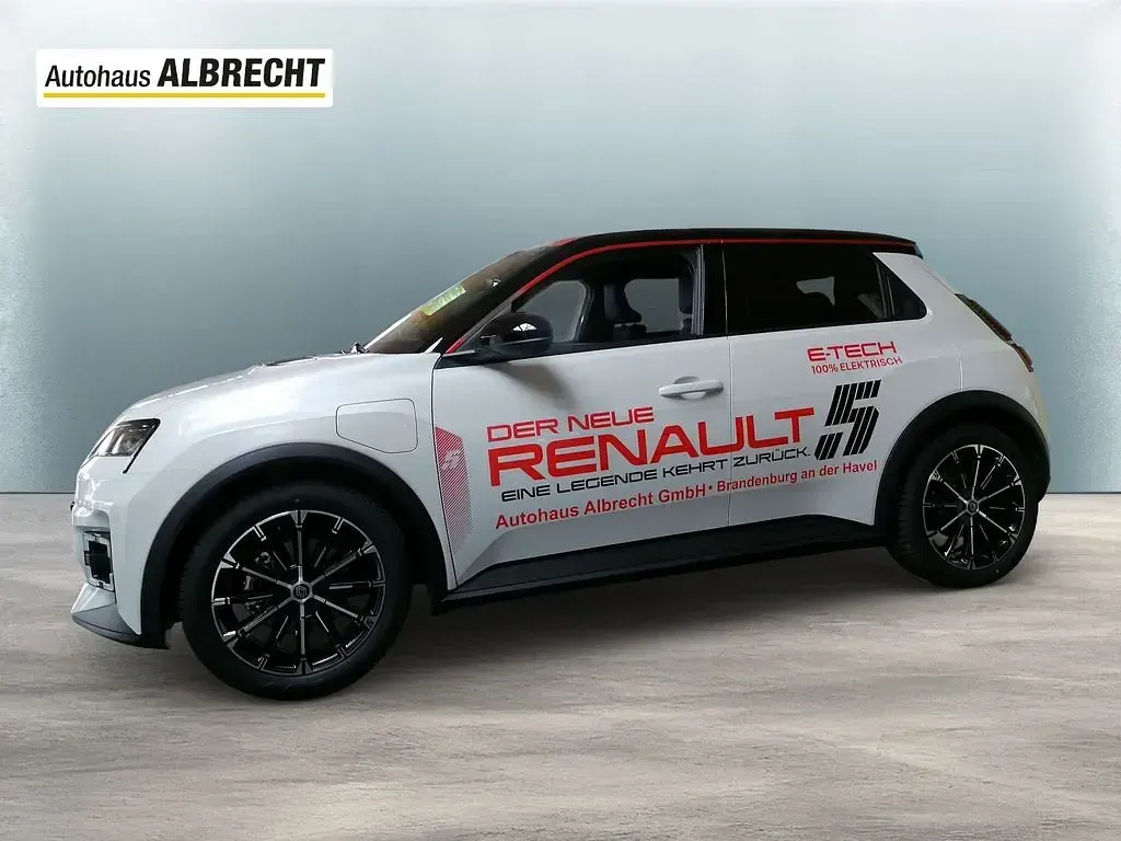 Neu Renault 5 E-Tech Komfort 77 kW (106 PS) 2026 Perlmuttweiß metallic, black Limousine