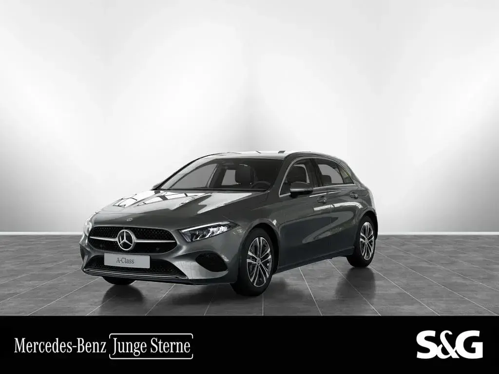 Gebraucht Mercedes A200 Progressive 163 PS (119 kW) 2025 Limousine