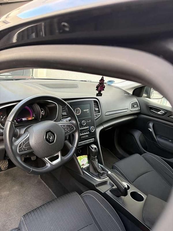 Gebraucht Renault Mégane IV Intens 110 PS (80 kW) 2018 Grau Limousine