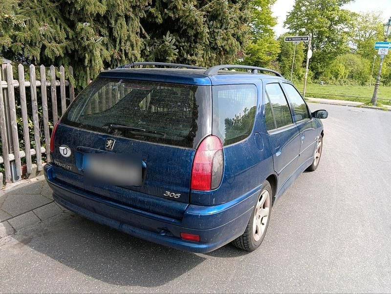 Usado Peugeot 306 110 HP (80 kW) 2001 Azul Carrinha