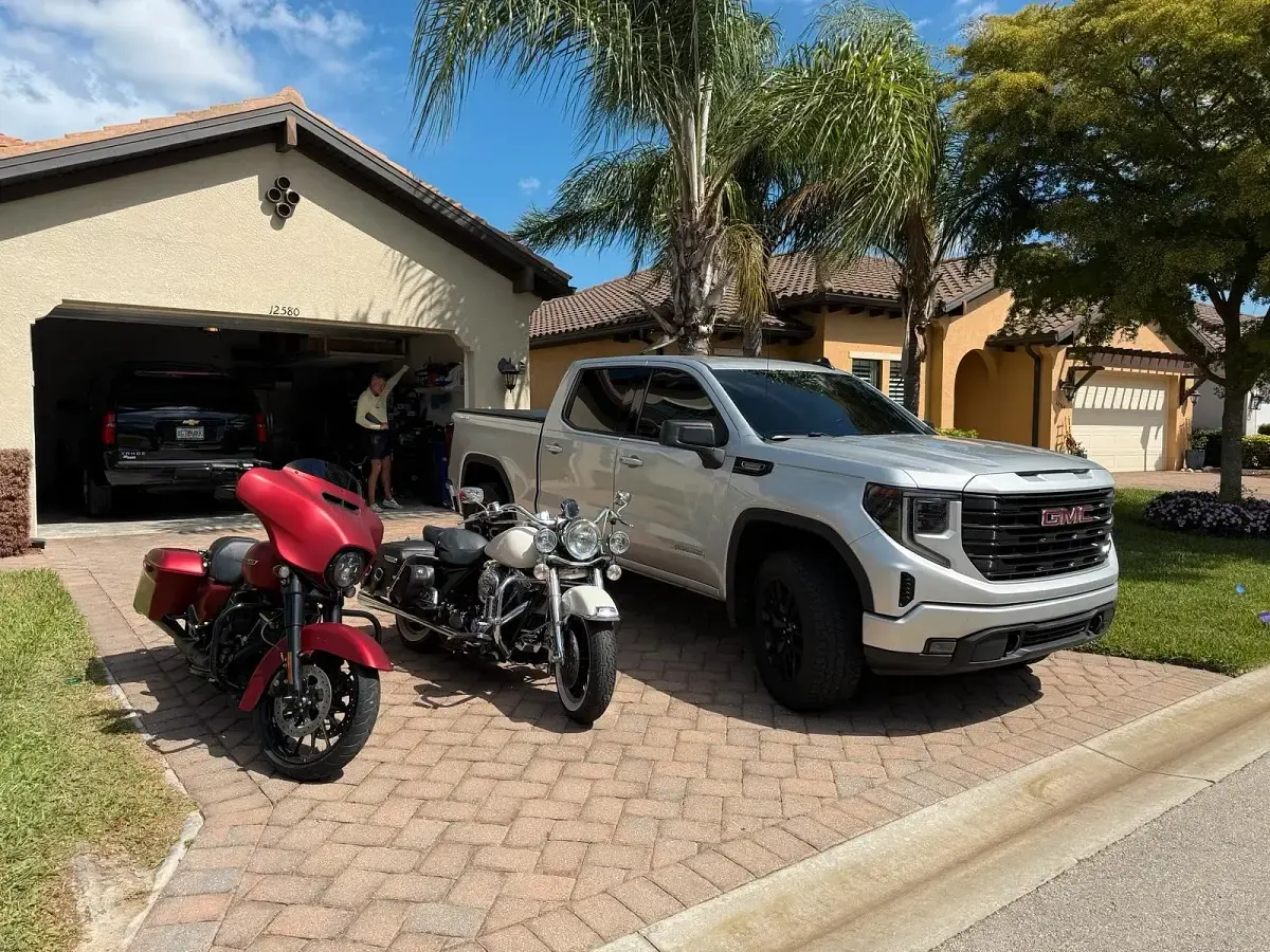 Używany GMC Sierra 309 KM (227 kW) 2022 Srebrny Pickup