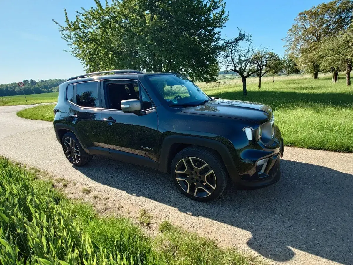Gebraucht Jeep Renegade Limited 150 PS (110 kW) 2019 Schwarz SUV