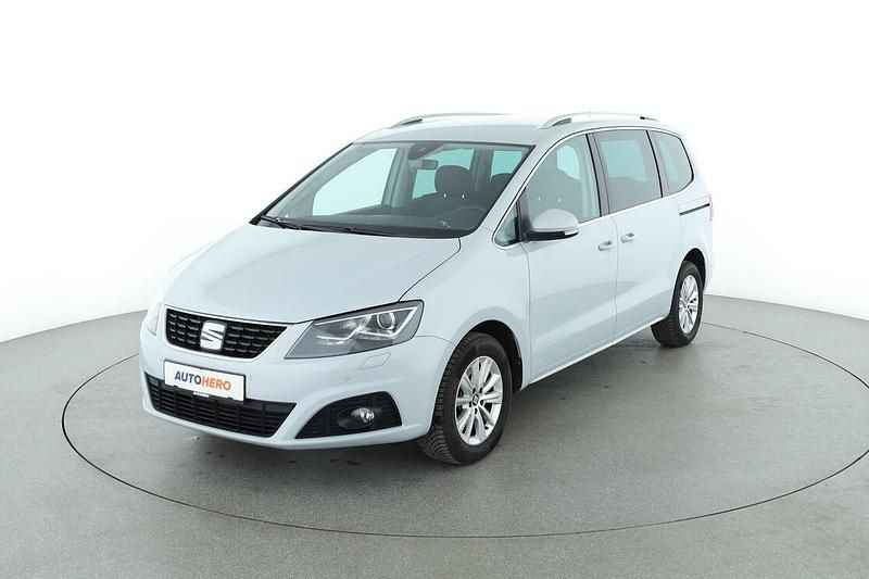 Weiß Gebraucht 2023 Seat Alhambra Van / Kleinbus | 27.620 € - Bild 1/3
