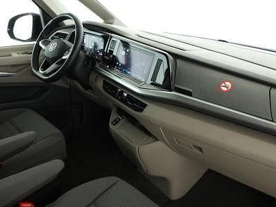 Gebraucht VW Multivan Life 150 PS (110 kW) 2025 Deep black perleffekt Van