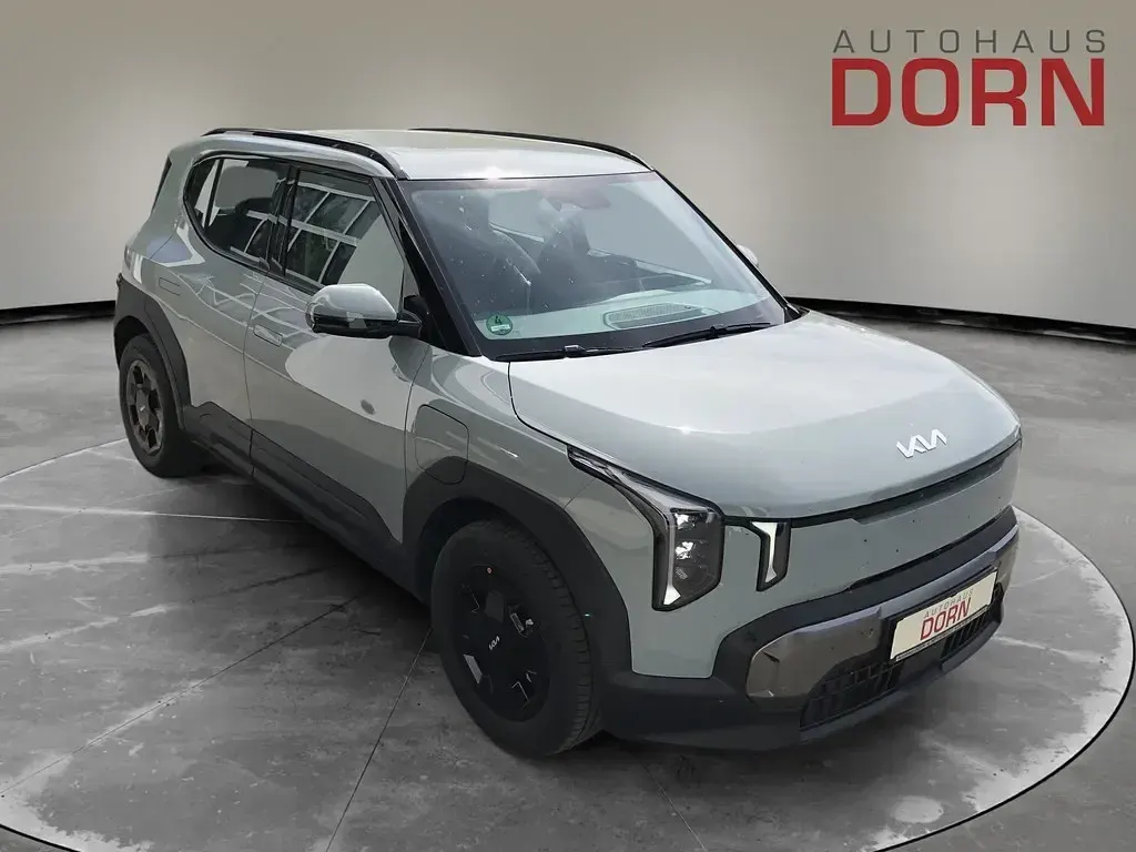 Begagnad Kia EV2 Earth 108 kW (147 HK) 2026 Grå SUV