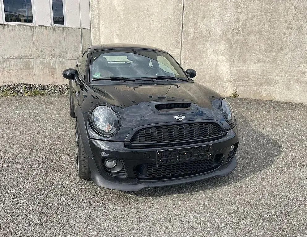 Gebraucht Mini Cooper SD 143 PS (105 kW) 2011 Schwarz Kleinwagen
