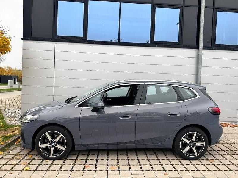 Gebraucht BMW 218 150 PS (110 kW) 2022 Grau Kombi