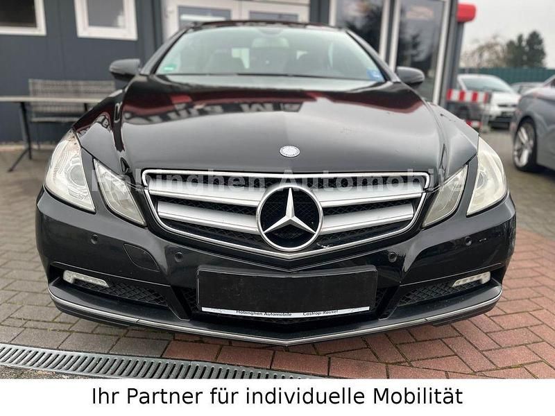Usata Mercedes E500 387 CV (284 kW) 2009 Nero Coupé