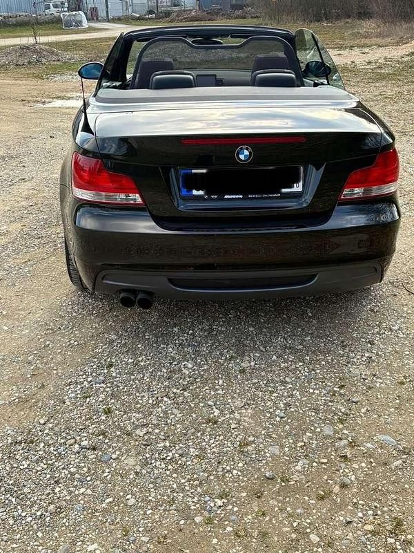 Gebraucht BMW 125 Cabriolet Sport Line 218 PS (160 kW) 2008 Schwarz Cabrio