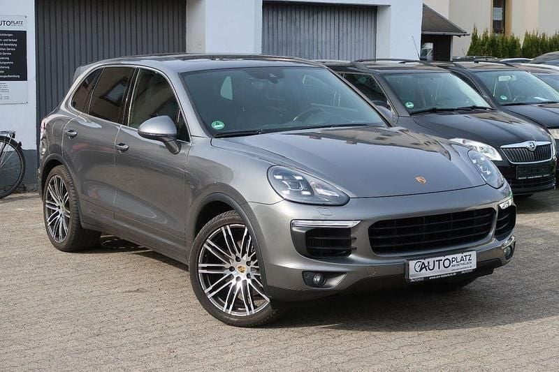 Gebraucht Porsche Cayenne S 385 PS (283 kW) 2017 Grau SUV