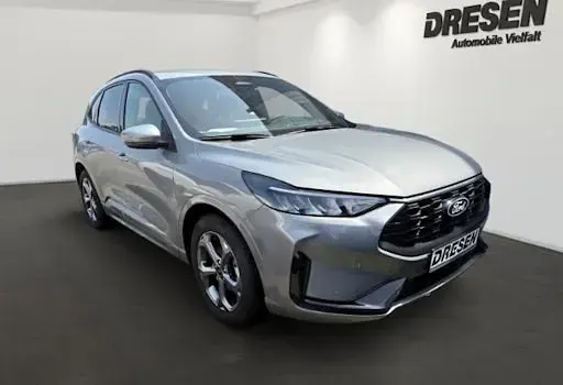 Gebraucht Ford Kuga ST-Line 180 PS (132 kW) 2025 Silber SUV
