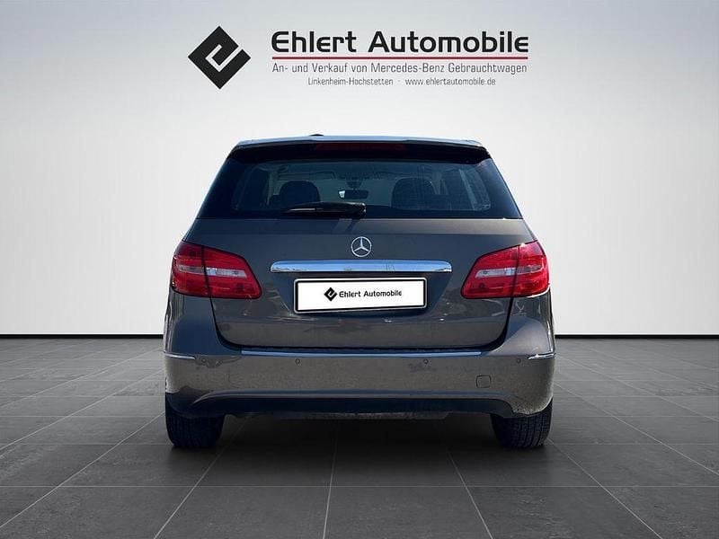 Second-hand Mercedes B200 156 CP (114 kW) 2013 Gri Monovolum