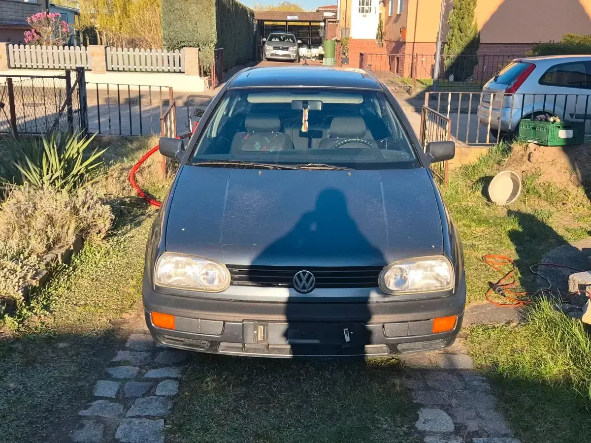 Gebraucht VW Golf III 75 PS (55 kW) 1995 Grau Limousine