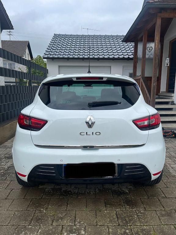 Gebraucht Renault Clio IV LIMITED 90 PS (66 kW) 2017 Weiß Limousine
