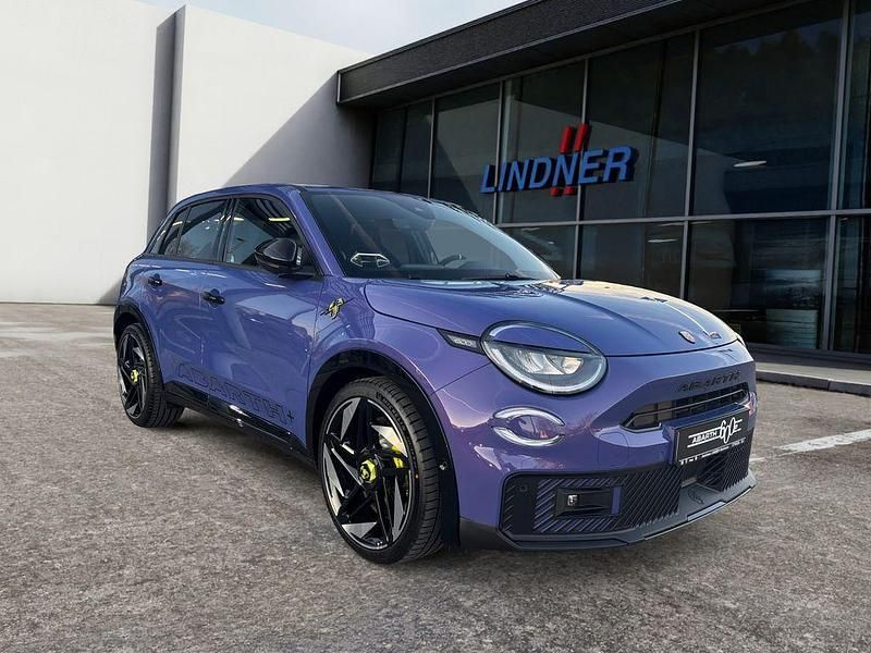 Violett Neu 2025 Abarth 600e Scorpionissima SUV | 45.990 € (Fairer Preis) - Bild 1/4