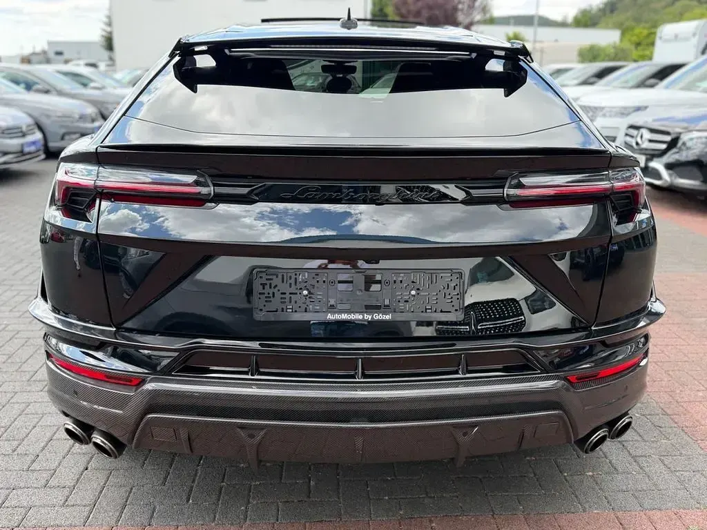 Gebraucht Lamborghini Urus 666 PS (489 kW) 2024 Schwarz SUV