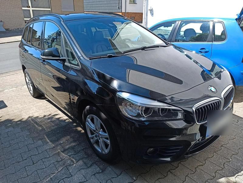 Gebraucht BMW 216 115 PS (84 kW) 2018 Schwarz Kombi