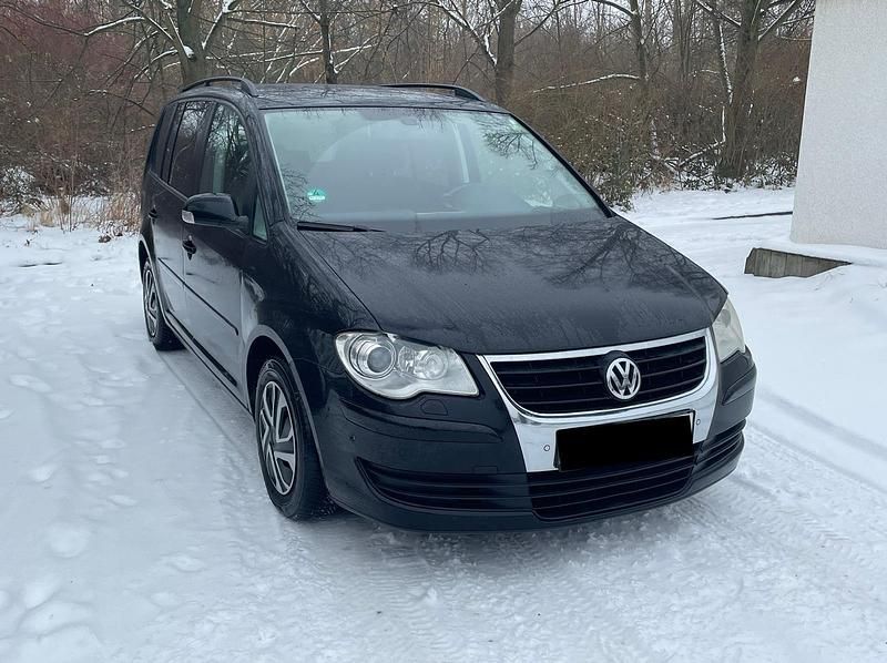 Schwarz Gebraucht 2008 VW Touran United Van / Kleinbus | 2.900 € (Fairer Preis) - Bild 1/4
