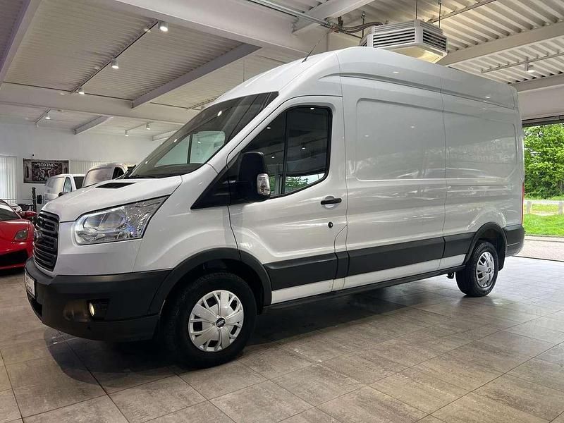 Second-hand Ford Transit 170 CP (125 kW) 2018 Alb Monovolum