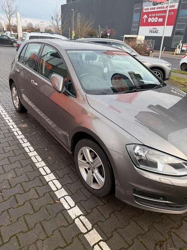 Gebraucht 2016 VW Golf Limousine | 4.500 € - Bild 1/4