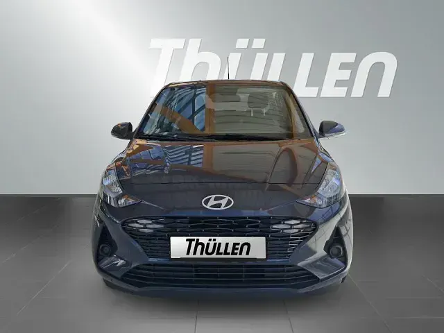 Gebraucht Hyundai i10 Trend 63 PS (46 kW) 2025 Kleinwagen
