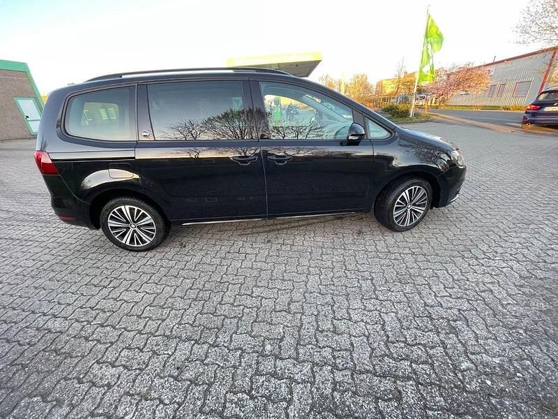 Gebraucht Seat Alhambra 184 PS (135 kW) 2017 Schwarz Van / Kleinbus