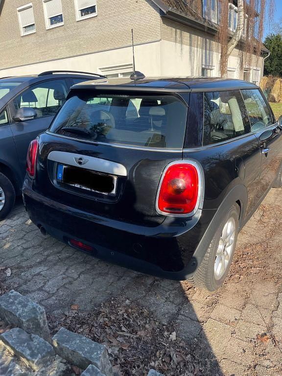 Gebraucht Mini Cooper 136 PS (100 kW) 2014 Schwarz Kleinwagen