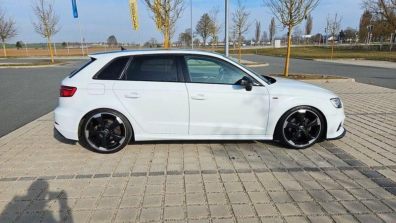 Gebraucht Audi A3 S-Line 150 PS (110 kW) 2018 Weiß Limousine