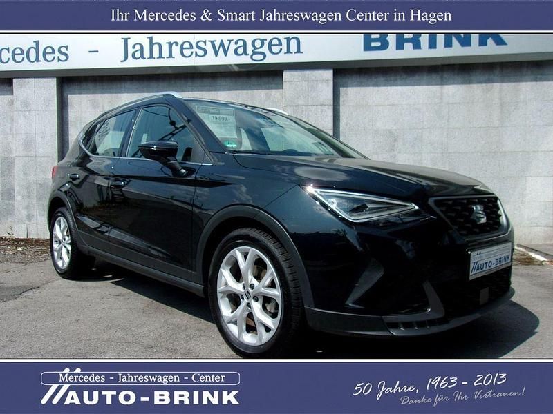 Schwarz Gebraucht 2023 Seat Arona FR SUV | 19.745 € (Guter Preis) - Bild 1/4