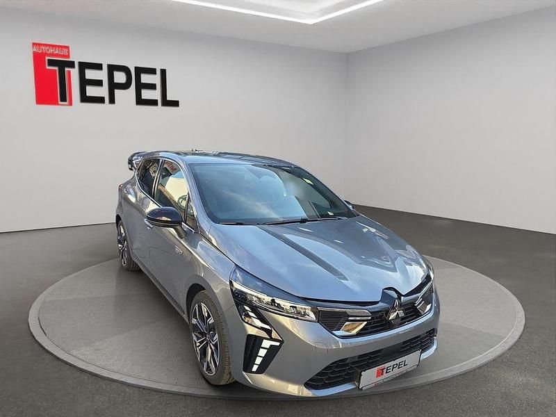 Gebraucht Mitsubishi Colt Select 143 PS (105 kW) 2024 Grau Limousine