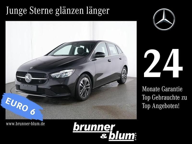 Unilack nachtschwarz Gebraucht 2024 Mercedes B200 Advanced Van / Kleinbus | 33.990 € (Etwas zu teuer) - Bild 1/4
