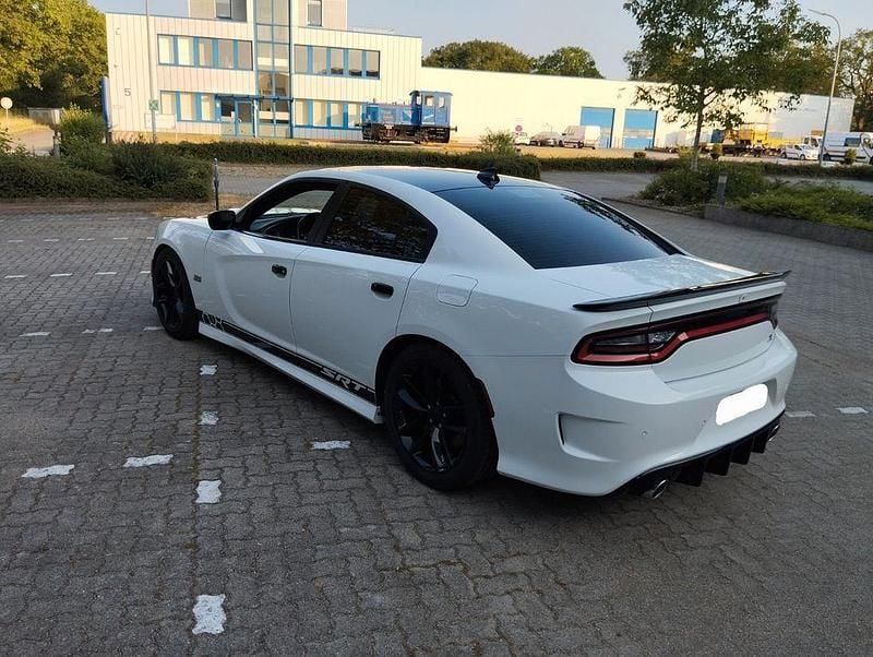 Gebraucht Dodge Charger 492 PS (361 kW) 2019 Weiß Limousine
