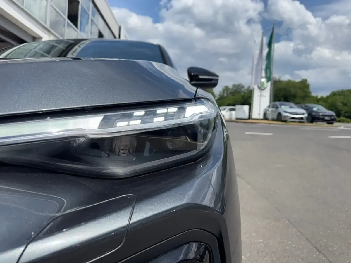 Gebraucht Audi Q5 S-Line 204 PS (150 kW) 2025 Daytonagrau perleffekt SUV