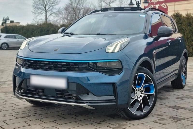 Second-hand Lynk & Co 01 261 CP (191 kW) 2022 Albastru SUV