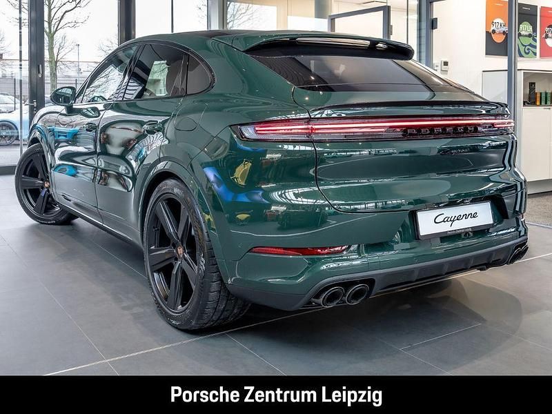 Neu Porsche Cayenne Black Edition 470 PS (345 kW) 2026 Gruen SUV
