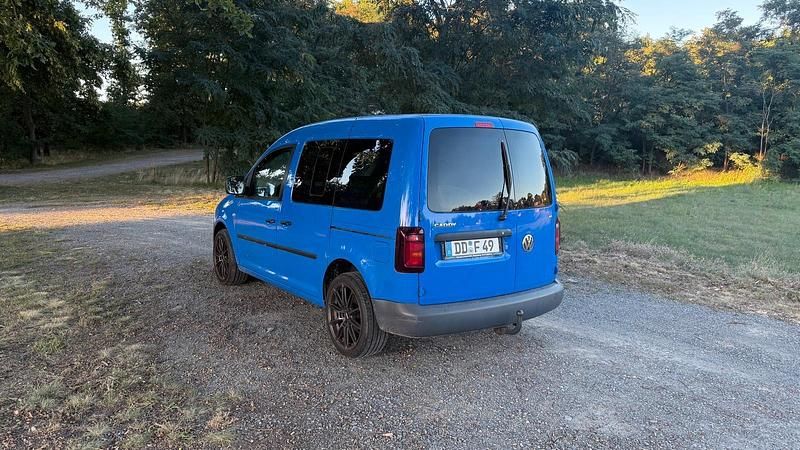 Blau Gebraucht 2007 VW Caddy Van / Kleinbus | 8.500 € (Etwas zu teuer) - Bild 1/4