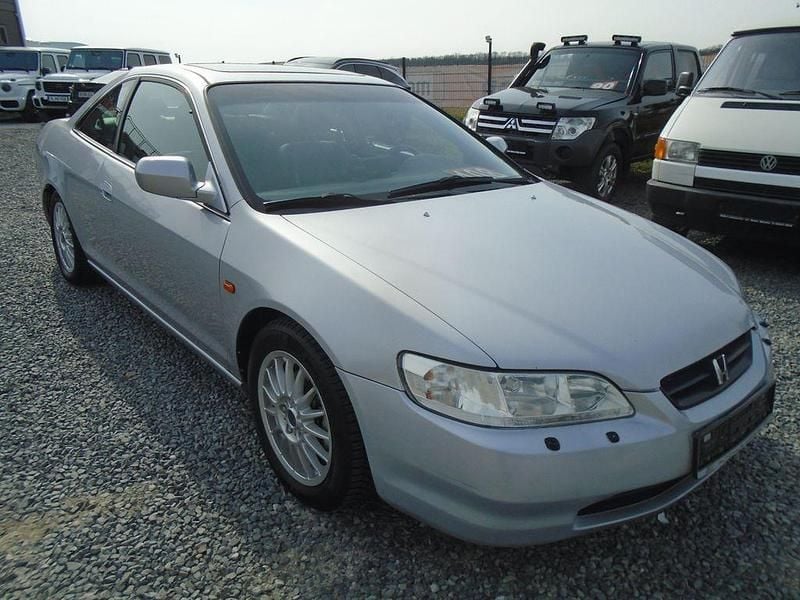 Gebraucht Honda Accord 200 PS (147 kW) 2000 Silber Coupé
